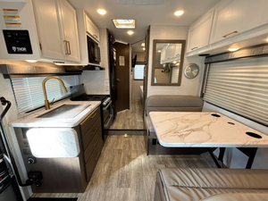 Occasion 2024 T-h-o-r C-h-a-t-e-a-u 22-B - Product Image 3