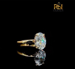Bague de fiançailles solitaire en diamant de laboratoire ovale 2 carats couleur DEF avec halo caché, en or massif 9K 14K 18K, bijoux de luxe raffinés - Product Image 6