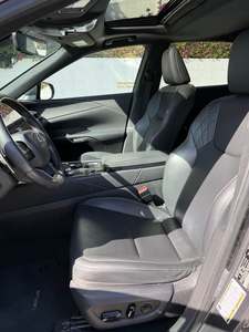 SUV compact haut de gamme 2025 AWD RX 350 - Product Image 2