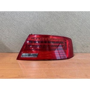 Luz Trasera Derecha Interior A5 2011-2017 Usada OEM 8T8945096F - Product Image 1
