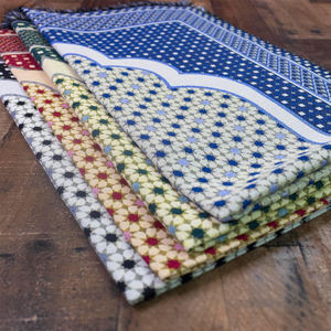 Tapis de prière musulman islamique de haute qualité, antidérapant, luxueux, tapis de voyage, nettoyage à sec uniquement, couleurs et tailles personnalisables - Product Image 4