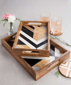 Plateau de rangement en bois, forme rectangulaire, motif éléphant gravé, finition vernie, utilisation sur table, un seul niveau, personnalisable - Product Image 3