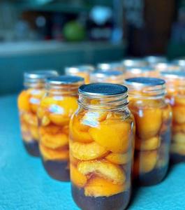 SUMINISTRO AL POR MAYOR DE FRUTAS FRESCAS, DULCECITAS DE DURAZNO ENLATADAS |   Mitades de melocotón amarillo certificadas ISO HALAL para bebidas - Product Image 5