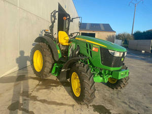 Tractor John Deere 5050E de 50HP, 4x4, para Agricultura, con Motor Diésel, Dirección Asistida, Calidad de Exportación a Precio Competitivo, Suministro de Fábrica - Product Image 6
