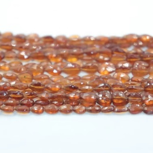 Granate de hessonita facetado de pie en forma de pera cuentas de piedra 3*5mm granate pera cuentas de pie pera - Product Image 1