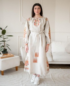 Robe longue en lin naturel brodée de fleurs pour femme, style bohème vintage, coupe ample, manches longues, col en V, ceinture à pompons, écologique, hiver/printemps - Product Image 1