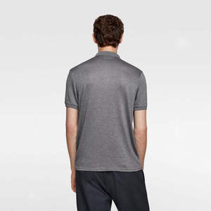 Polo côtelé personnalisé pour homme, vente en gros, OEM, manches courtes, demi-zip, coupe ajustée, décontracté, mode estivale - Product Image 6