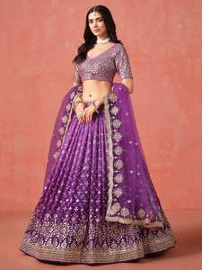 Conjunto de Lehenga Choli de Lujo para Mujer, con Bordado Intenso y Dupatta de Tela Suave, para Bodas Indias, Uso Nupcial y Recepciones, Venta al Por Mayor - Product Image 5