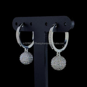 Pendientes de Aro de Plata de Lujo con Bola de Cristal para Mujer, Pendientes de Aro Plateados Brillantes con Bola de Cristal - Product Image 6