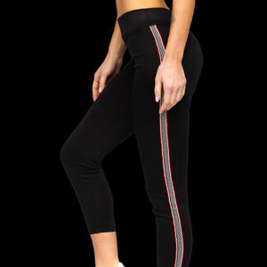 กางเกงเลกกิ้งโยคะเอวสูงกระชับสัดส่วน ระบายอากาศได้ดี เนื้อผ้านุ่มพิเศษไร้ตะเข็บ สำหรับผู้หญิง รุ่น OEM กำลังเป็นที่นิยม - Product Image 2