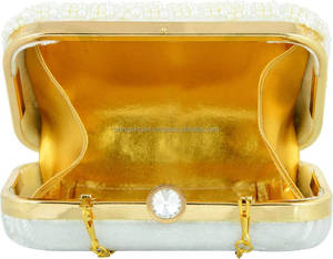 Bolso de mano de noche con patrón de diamantes con cuentas de perlas blancas para mujer Diseño de diamantes de imitación para fiestas y uso nupcial - Product Image 6