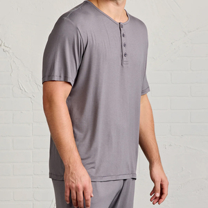Ensemble de pyjama pour homme, short et t-shirt Henley à manches courtes, vêtements de nuit d'été, vêtements de maison bio - Product Image 5