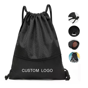 Sac à dos unisexe imperméable à motif camouflage, en polyester et nylon, avec cordon de serrage, poche intérieure zippée et bandoulière arquée - Product Image 4
