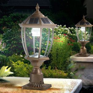 Lámpara Solar LED de 20 Pulgadas de Alto, Diseño Elegante de Vidrio Vintage para Jardines, Caminos, Patios y Terrazas - Product Image 3