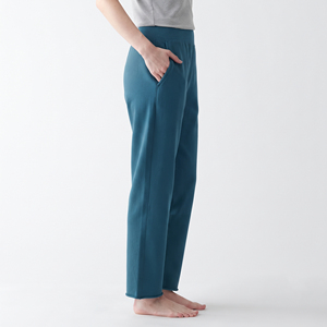 Pantalones Deportivos Casuales de Pierna Ancha para Mujer, Pantalones de Algodón Suave de Primera Calidad, Diseño de Pierna Ancha Relajada, Ajuste Cómodo, Adecuados para el Uso Diario - Product Image 2