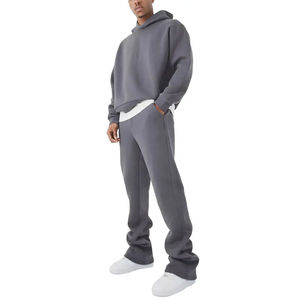 Ensemble survêtement décontracté coupe ample et évasée en mélange de coton doux et confortable, idéal pour le streetwear décontracté - Product Image 1