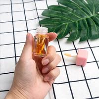 Aceite Labial Humectante Natural, 10 Colores, Labios Suaves y Voluminosos, Alta Pigmentación, Uso Diario, Marca Privada, Estilo Natural, Logotipo Personalizado, OEM/ODM