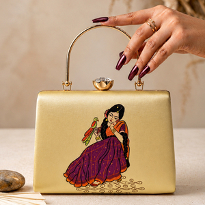 Pochette de soirée élégante brodée or Royal Rajasthani Muse pour femme, idéale pour les occasions festives - Product Image 2