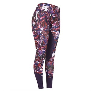 Leggings d'équitation pour femmes avec motif floral et empiècements en mesh, design violet et rose - Product Image 3