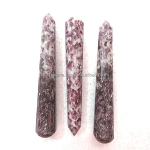 Baguette en cristal de quartz à facettes Lépidolite Pierre semi-précieuse pour la guérison et le massage Fabriqué par la nature - Product Image 1