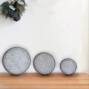 Bandeja de metal galvanizado adecuada para servir desayunos en hoteles y cafeterías, bandeja decorativa galvanizada perfecta para servir bocadillos - Product Image 5