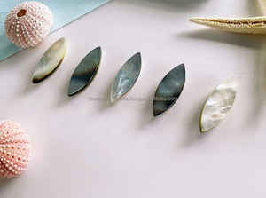 Palillos de madera natural con aspecto clásico | Cubiertos ligeros, lavables y hechos a mano para restaurantes, hogares, viajes y regalos - Product Image 2