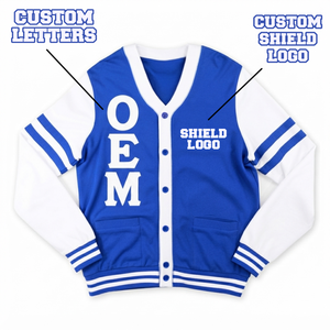 Cardigan universitaire en tricot bleu roi et blanc, personnalisé avec lettres grecques, boutonné, logo brodé, pour fraternités et sororités - Product Image 1