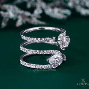Bague de fiançailles et de mariage en or 9K, 10K, 14K, 18K avec halo de diamants de laboratoire taille double poire, bijoux fins personnalisés - Product Image 5