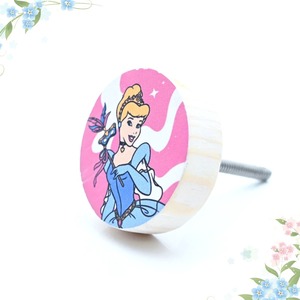 Poignées de tiroir pour enfants en bois de pin au design contemporain, motif Forêt Blanche comme Neige, poignées durables pour armoires et commodes, utilisation facile - Product Image 6