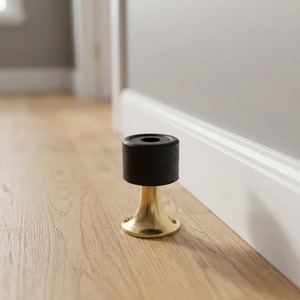 Butée de porte en laiton de fabrication indienne, support de porte pour portes en bois, murs, sols et quincaillerie domestique, disponible à la vente - Product Image 4