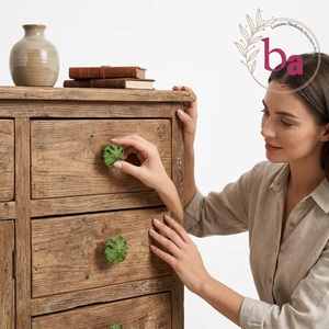 Poignée de meuble industrielle en céramique verte florale en forme de tulipe pour la maison et le bureau, durable et écologique - Product Image 2