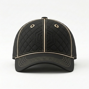 Gorra de Béisbol Exclusiva Negra Acolchada de 6 Paneles con Diseño Geométrico en Relieve, Estilo Lujoso Unisex para Adultos, Talla 56-58cm - Product Image 1