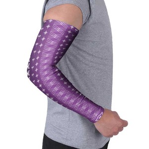 Protector de Brazos Unisex de Manga Larga con Patrón Geométrico Morado, UPF50+, Tela de Seda de Hielo con Impresión por Sublimación, Protección Solar para Todas las Estaciones - Product Image 4