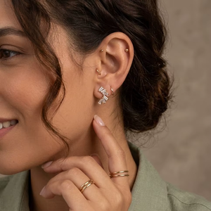 Boucles d'oreilles clous en forme d'éventail coniques baguette de 0,85 ct pour femme, en or massif 14 carats avec diamants de laboratoire, cadeau pour demoiselle d'honneur - Product Image 5