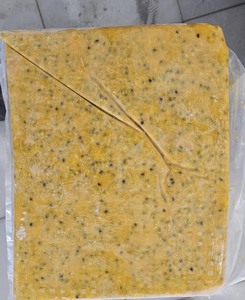 Pulpe de fruit de la passion congelée du Vietnam, IQF, en forme de boule, préservée par l'eau, jus tropical, export en vrac, meilleur prix pour la vente en gros - Product Image 5