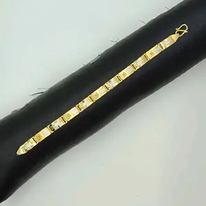 Bracelet en or jaune 22 carats, spirituel et élégant, pour un usage quotidien et festif, bracelet pour homme avec un design du symbole Om, finition haut de gamme - Product Image 2