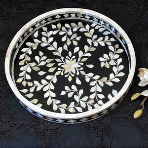 Bandeja hecha a mano con diseño de hueso - Product Image 4