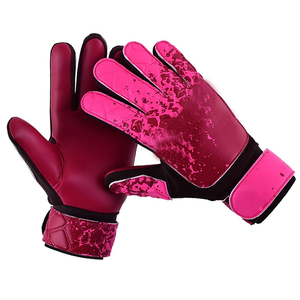 Gants de gardien de but en cuir personnalisés de haute qualité, fabriqués au Pakistan, pour l'entraînement au football et au soccer, avec protection des doigts. - Product Image 3