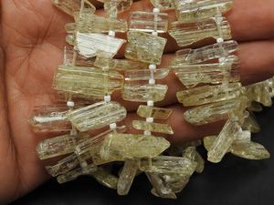 Scapolite Naturelle Polie Brute en Bâtonnet, Pierre de Guérison Cristalline Jaune, Pierre Brute Non Taillée, 12 Pouces, 10-20MM de Longueur, Vente en Gros - Product Image 4