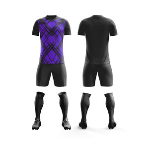 Kit de football de qualité supérieure, maillot personnalisé imprimé |   Tailles pour hommes, femmes et jeunes |   Vêtements de sport légers à séchage rapide en gros - Product Image 3