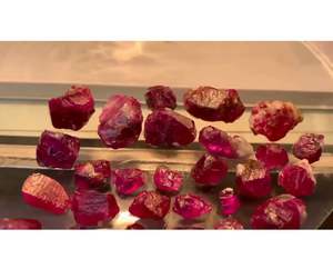 Lote de Rubíes Naturales en Bruto de 175 Quilates, Calidad A+, Certificados por Terceros, Provenientes de Afganistán, para la Elaboración de Joyas - Product Image 6