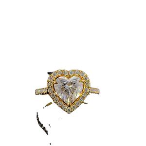 Anillo Halo de diamante en forma de corazón de 3 quilates para mujeres hermosas elaborado en plata de ley 925 con diamante VVS moissanite El mejor regalo - Product Image 1