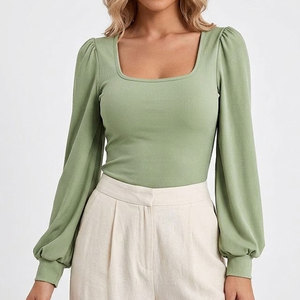 Haut élégant et sexy à col carré simple, manches longues, nouvelle mode automne-hiver pour femmes - Product Image 1