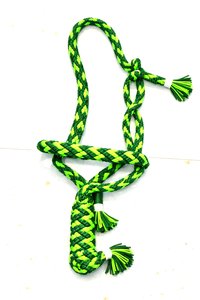 Cabestro de nailon trenzado verde y amarillo neón para caballo con juego de cuerda de tracción a juego - Product Image 1