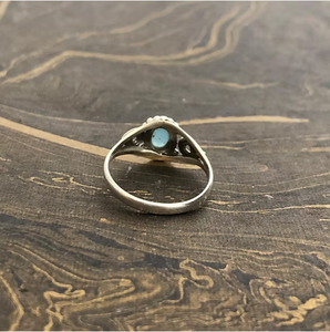 Bague Minimaliste en Argent Sterling 925 avec Calcédoine Aqua Naturelle Ovale Cabochon, Style Vintage Filigrane Bohème - Product Image 4