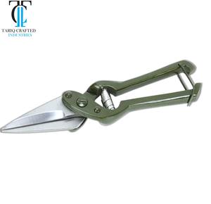 เครื่องตัดกีบสัตว์สำหรับงานหนัก สำหรับการดูแลโรคกีบสัตว์ ยี่ห้อ TARIQ CRAFTED INDUSTRIES - Product Image 1