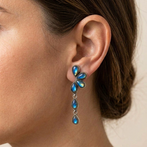 Pendientes Colgantes de Labradorita Natural Chapados en Plata de Ley 925 Hechos a Mano, Venta al por Mayor, Diseño Único de Gema en Forma de Lágrima en Racimo - Product Image 3