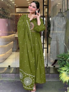 Pink Other Party Quick Dry Kurta with Embroidered Dupatta Regular Fit Traditional Indian Women's Casual Wear - Product Image 4