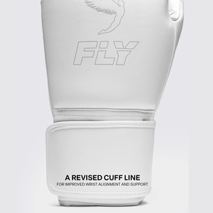 ถุงมือชกมวย Luxury Pro Punching X Line Fly Sparring สีขาวล้วน ทำจากหนังวัวแท้ สำหรับการฝึกซ้อมและการต่อสู้ระดับมืออาชีพ - Product Image 2