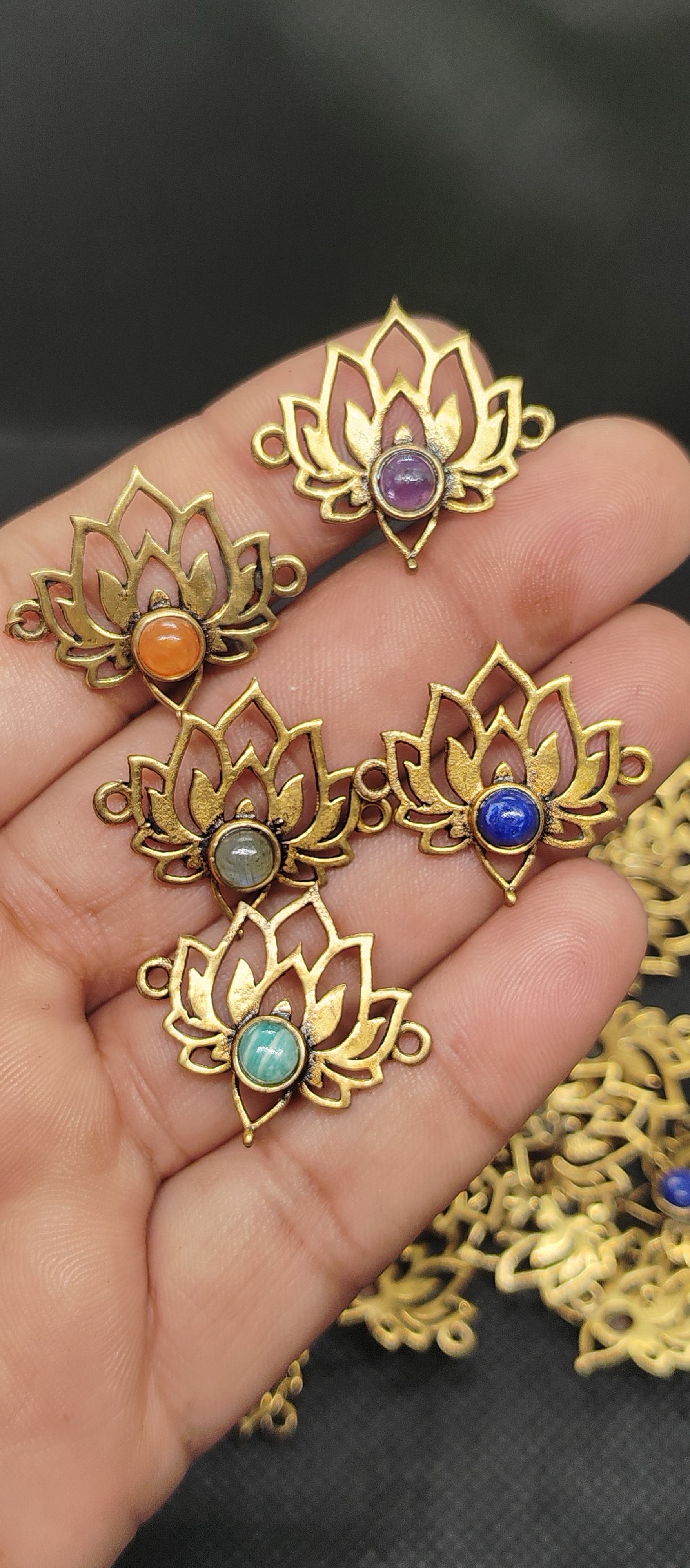 จี้ทองเหลือง